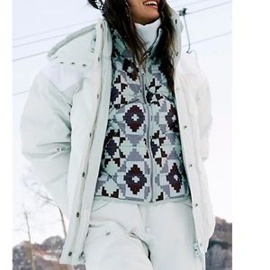 Free People Movement Around The Block Puffer - Salt Water Combo